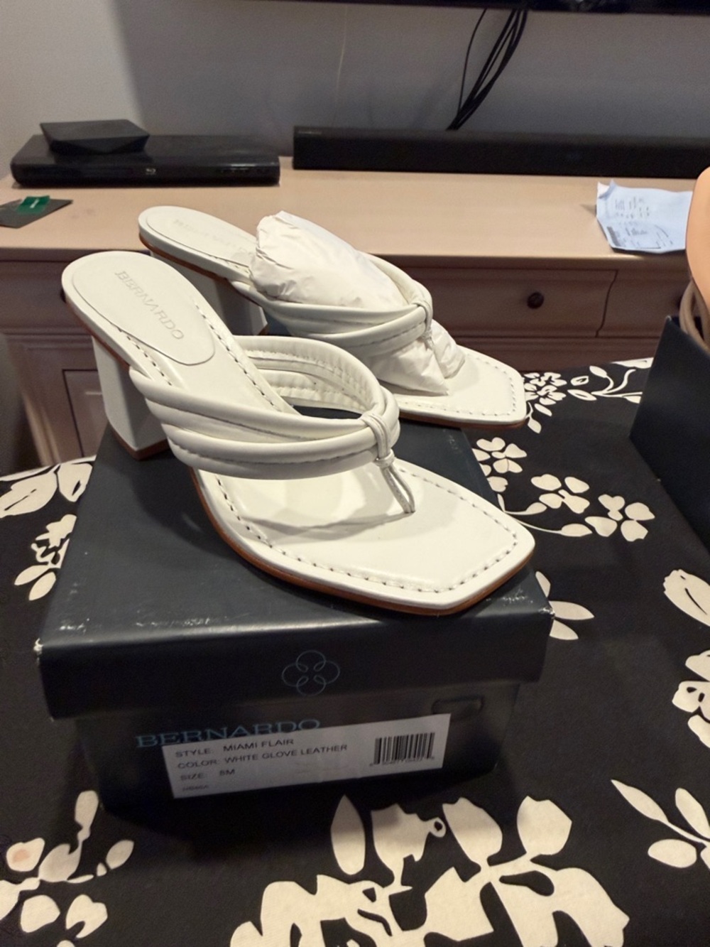 Bernardo White Leather Knotted Thong Block Heel Sandals